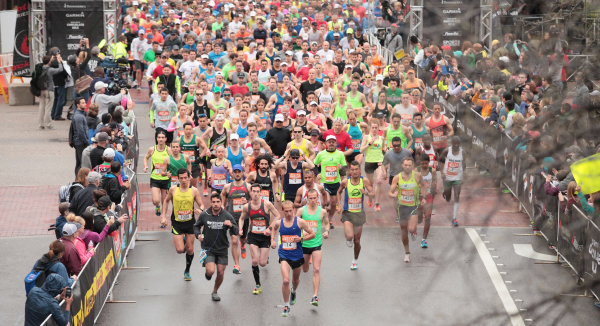 Colette runs the Brighton marathon 2015 for SJS